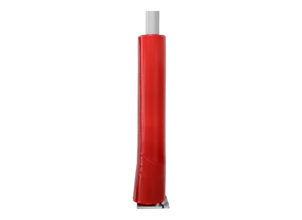 Roter Prallschutz am Mast eines Schirms, Produktdarstellung